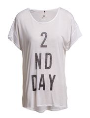 2ND DAY 2ND Brand New