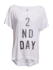 2ND DAY 2ND Day Brand - White