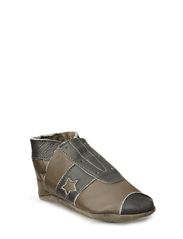 CeLaVi Baby shoes -star jogger