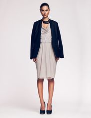 Day Suiting 
