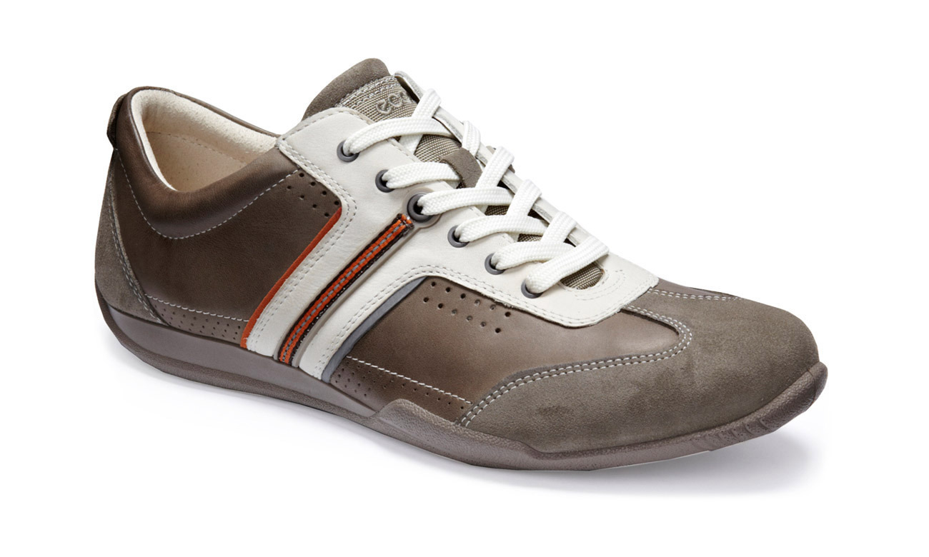 Summer Sneaker