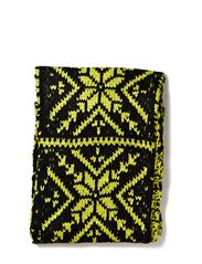 Nikki Knit Tupe Scarf 