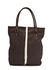 Friis & Company newton shopper