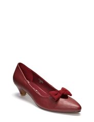 Friis & Company Alicia