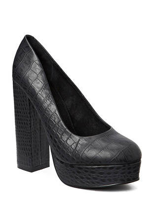 Friis & Company Evelin