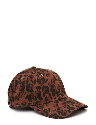 Friis & Company Estal Cap
