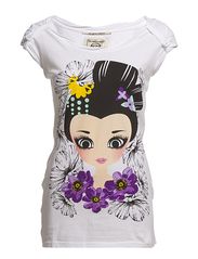 One Green Elephant F T-shirt w/cute print