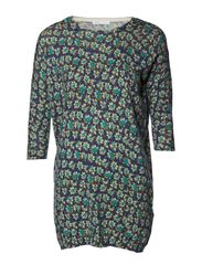 ONLY FLORA 3/4 BOXY KNIT TOP
