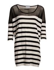 ONLY KIND 3/4 TOP RP2 - BLACK