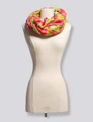 Pieces ANELI TUBE SCARF
