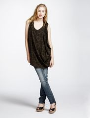 Rützou Top sleeveless