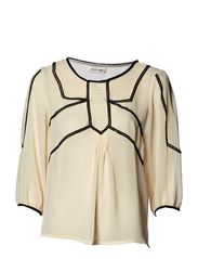 Second Female Hearti Blouse