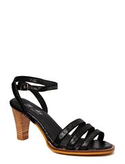 THE SHOE by Sofie Schnoor Snake sandal w piping edge