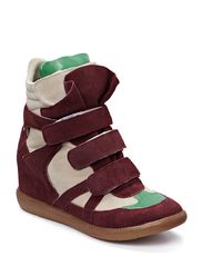 Shoe shi bar Everlyne1