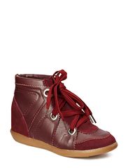 Shoe shi bar Evelyn 2