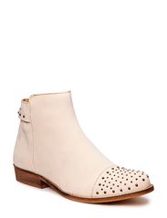 Shoebiz Short Boot rivets front