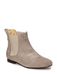 Shoebiz Short Boot