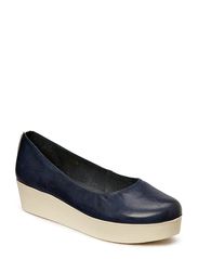 Shoebiz Shoe Plateau