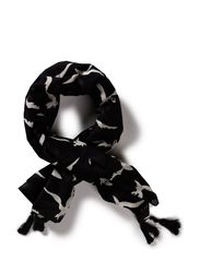 Soaked in Luxury SNEAKSCARF