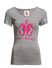 Soft Rebels Basic T-shirt