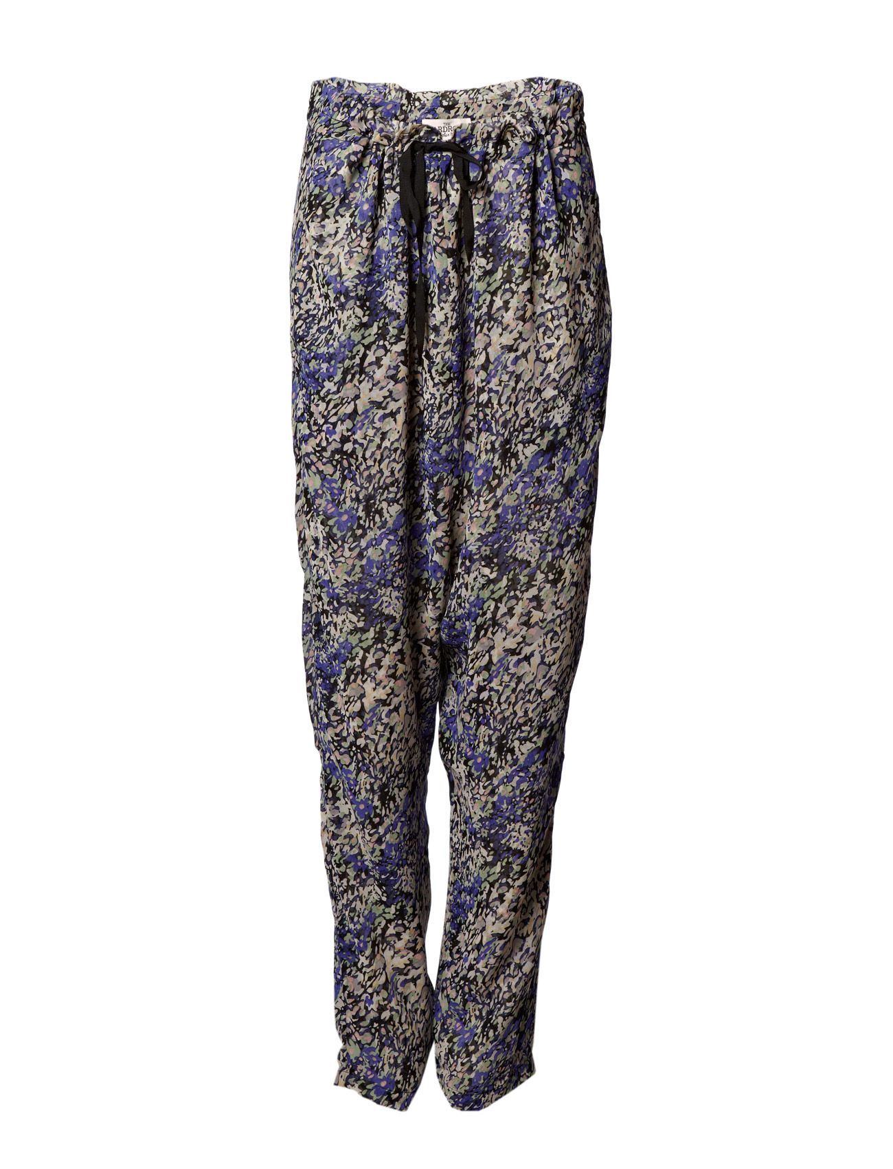 The Wardrobe Hlof Pants