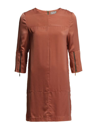 The Wardrobe Lynn Dress - Tea