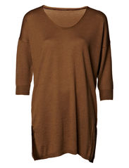 Turnover Pullover