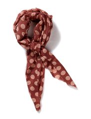 Whiite Winnie Scarf