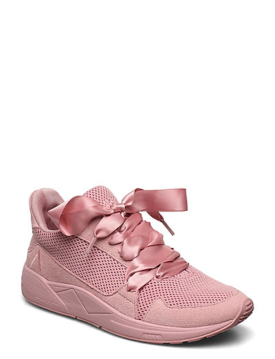 Pink mesh sneakers