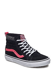 boozt vans boozt vans